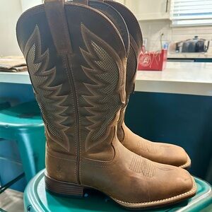 Ariat Tan/Brown Leather Western Boots Size 10.5